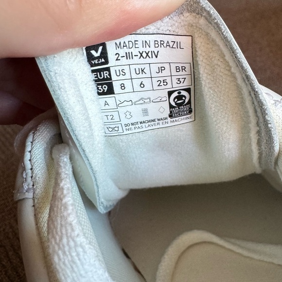 VEJA V-12 Leather White Marsala Nautico Sneaker - Picture 13 of 14